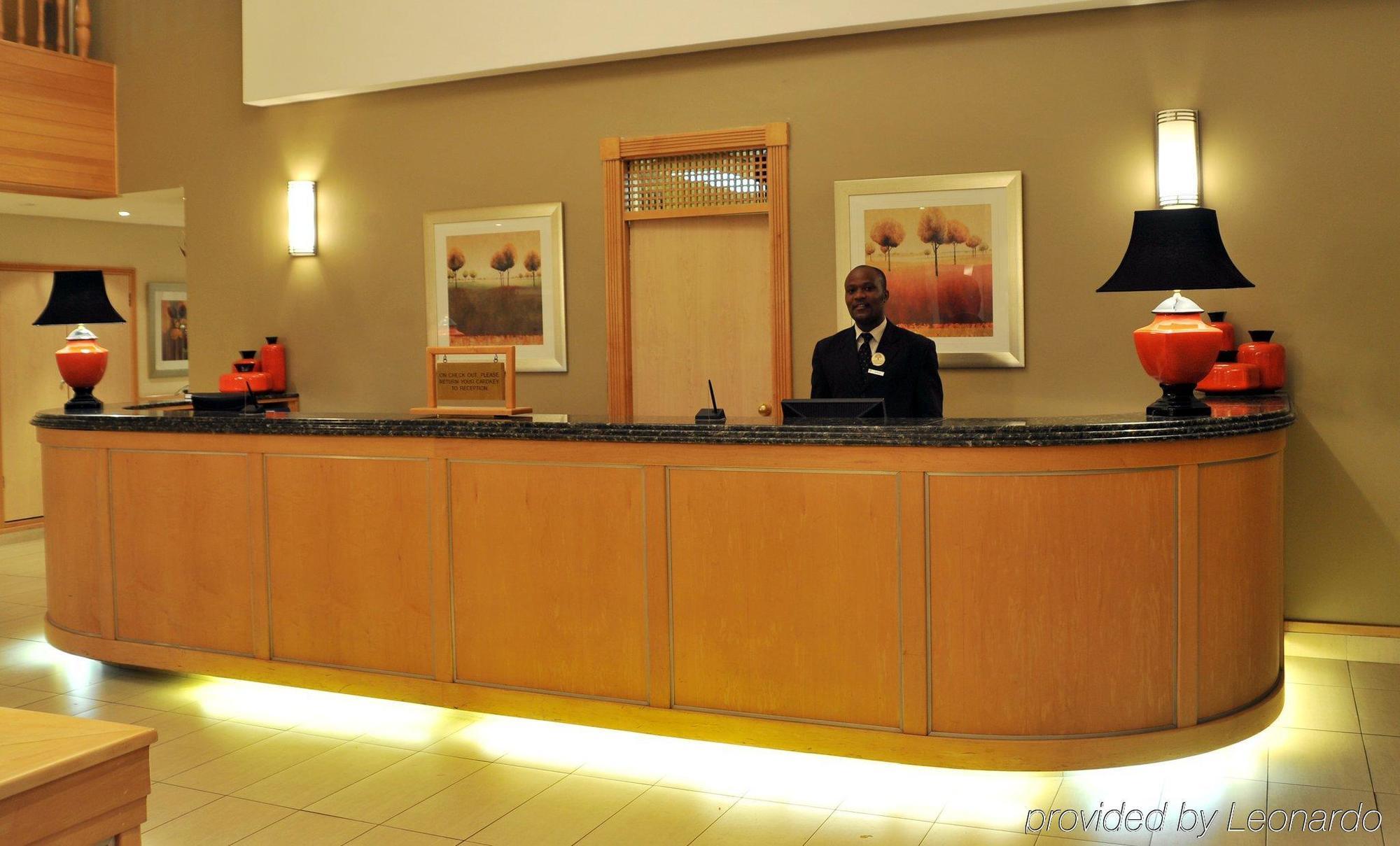 The Elegant Lodge Menlo Park Претория Экстерьер фото