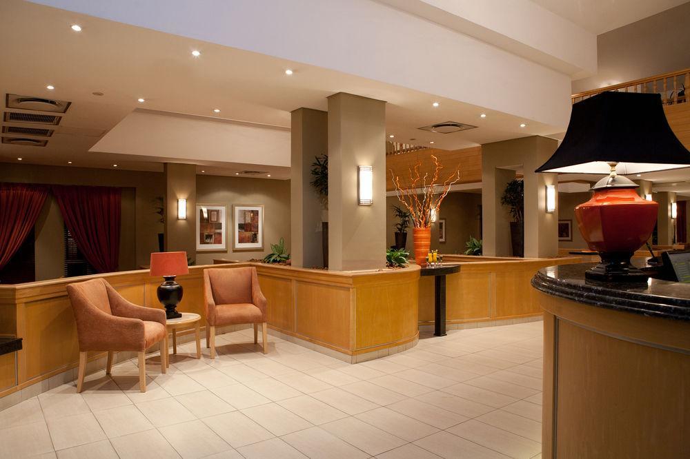 The Elegant Lodge Menlo Park Претория Экстерьер фото