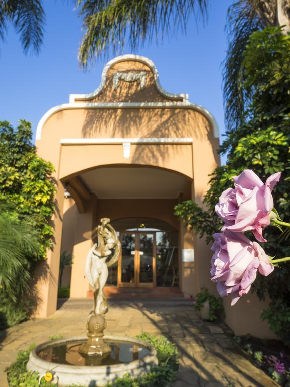The Elegant Lodge Menlo Park Претория Экстерьер фото